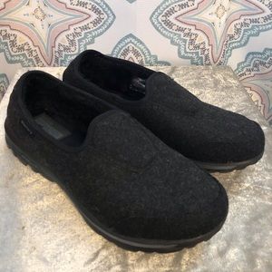Skechers Resalyte Memory Foam size 8.5 shoes
